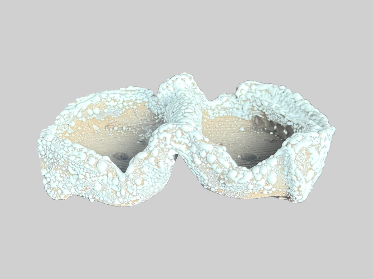 Ivory Pebble-Glaze Double-Pocket Pot — exterior