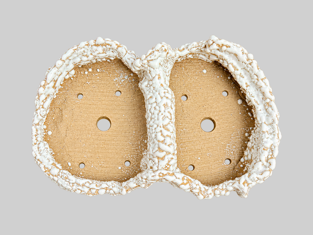 Ivory Pebble-Glaze Double-Pocket Pot — interior